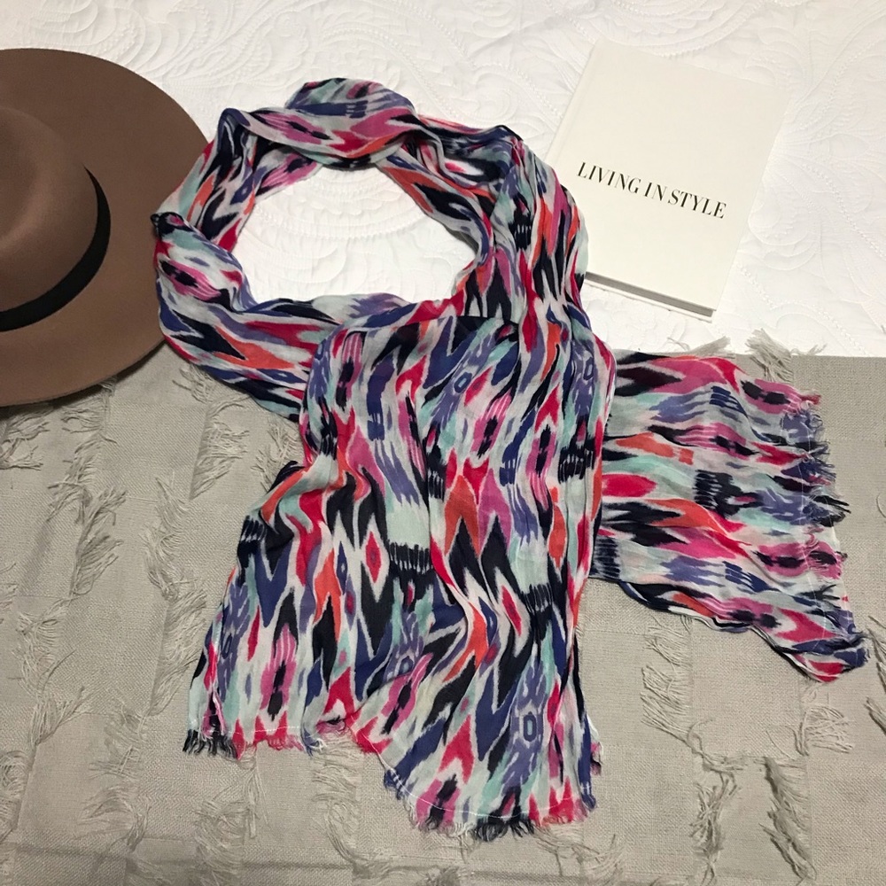 Colorful print lightweight scarf